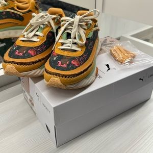 Puma Liberty orange sneakers size 8